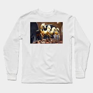 The Triumphal Quadriga of Horses sculpture in St Mark's Basilica, Venice Italy. Long Sleeve T-Shirt